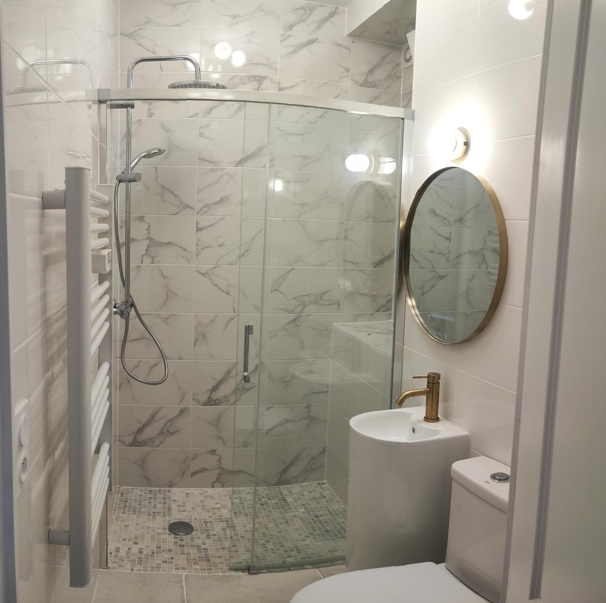 Le Cocoon Dore Poitiers Ngoại thất bức ảnh